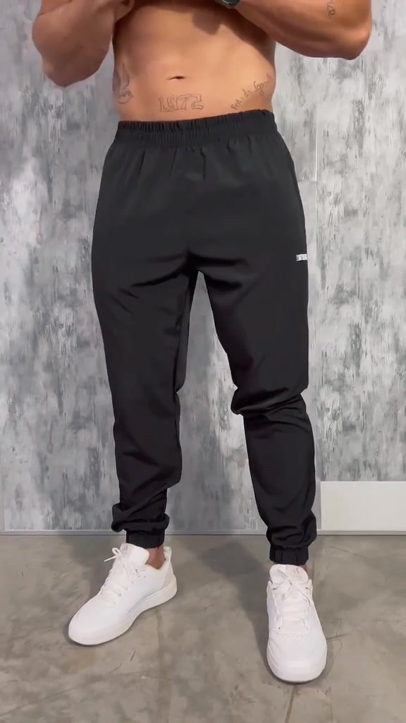 Calça Jogger Run P ao G4 Tactel com Elastano para Treino Esportiva Masculina Original com Punho