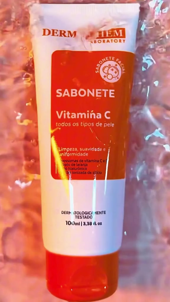 Kit Skincare Vitamina C Sabonete+Esfoliante+Gel Hidratante+Serum Clareador Dermachem