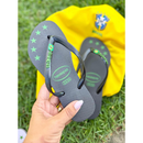 Chinelo Feminino Brasil Copa 2026 🇧🇷 | Conforto, Estilo e Cores Exclusivas